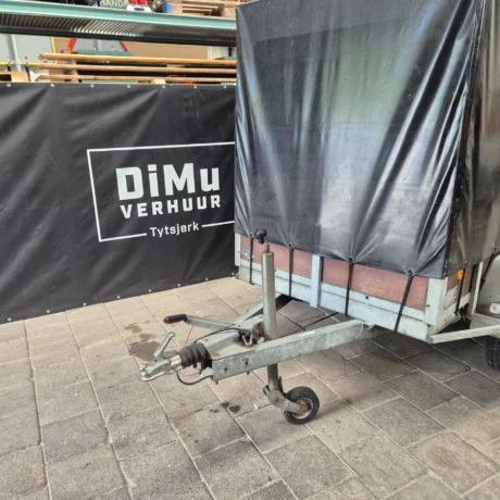 Aanhanger tandemass dichte aanhanger.