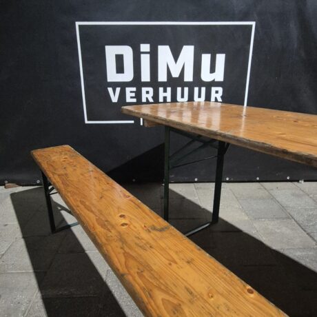 Bierbanken en biertafels